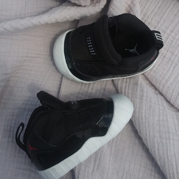 jordan 11 crib shoes